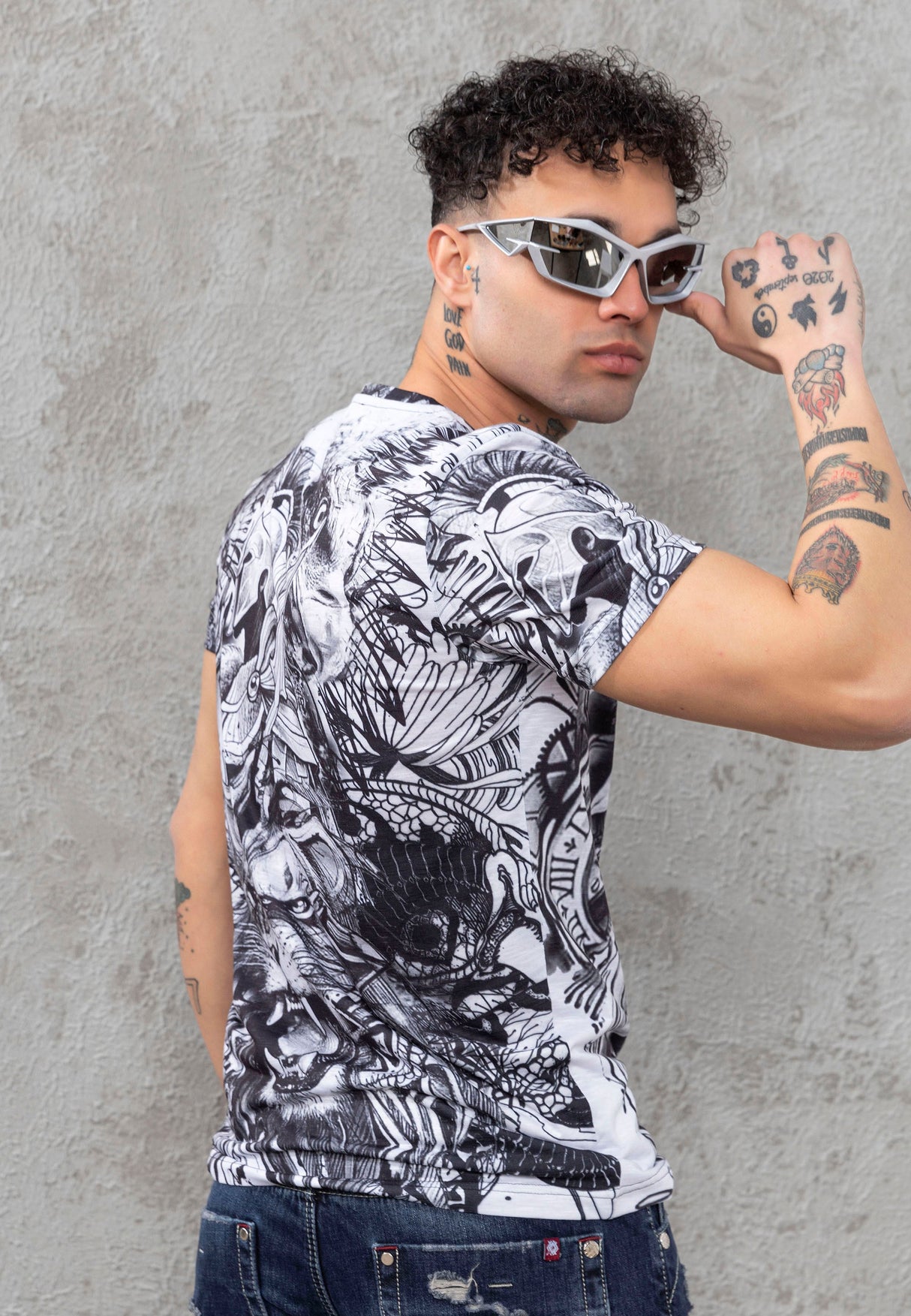 CT781 Men's T-shirt with large eagle print
