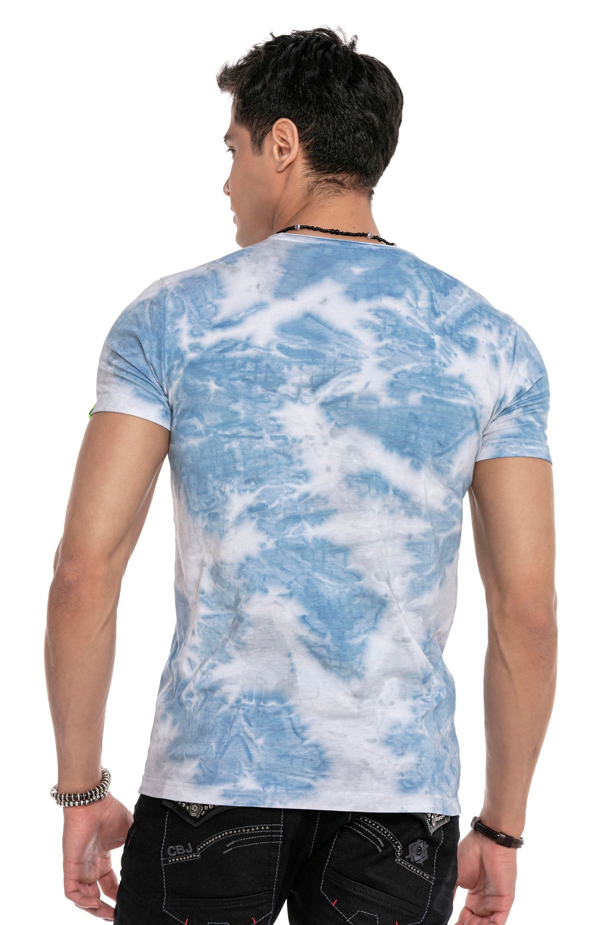 CT614 Men's T-shirt with fashionable batik pattern