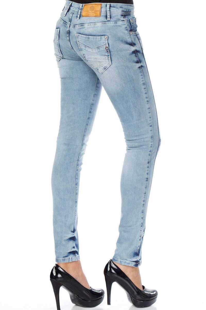 WD226 Women's Slim-Fit Jeans with Distressed Effects