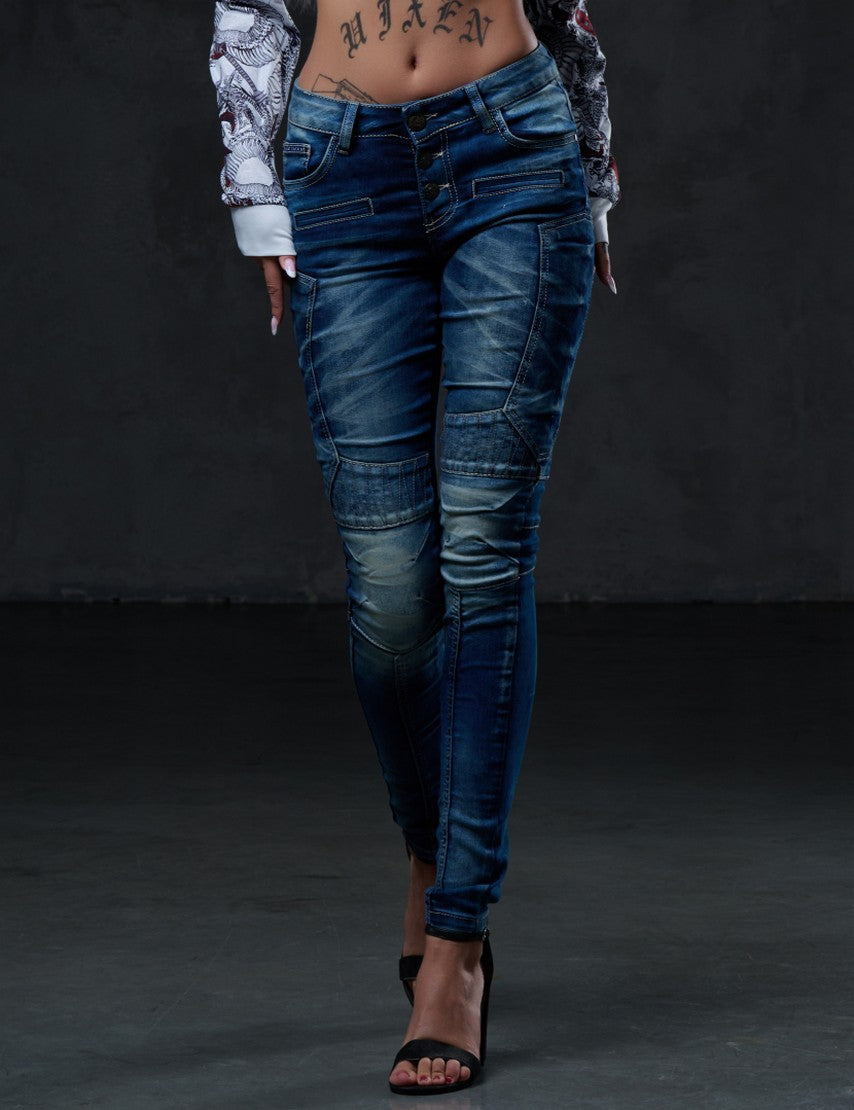 WD255 Women's comfortable biker-style jeans in slim fit