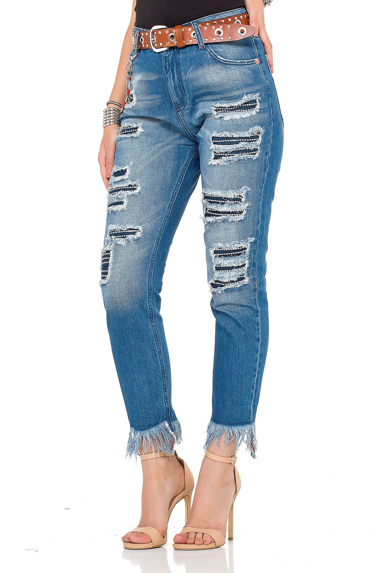 WD304 Women's comfortable jeans with a special cut-out look