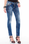 WD352 Women's slim-fit jeans with cool seam designs in a straight fit