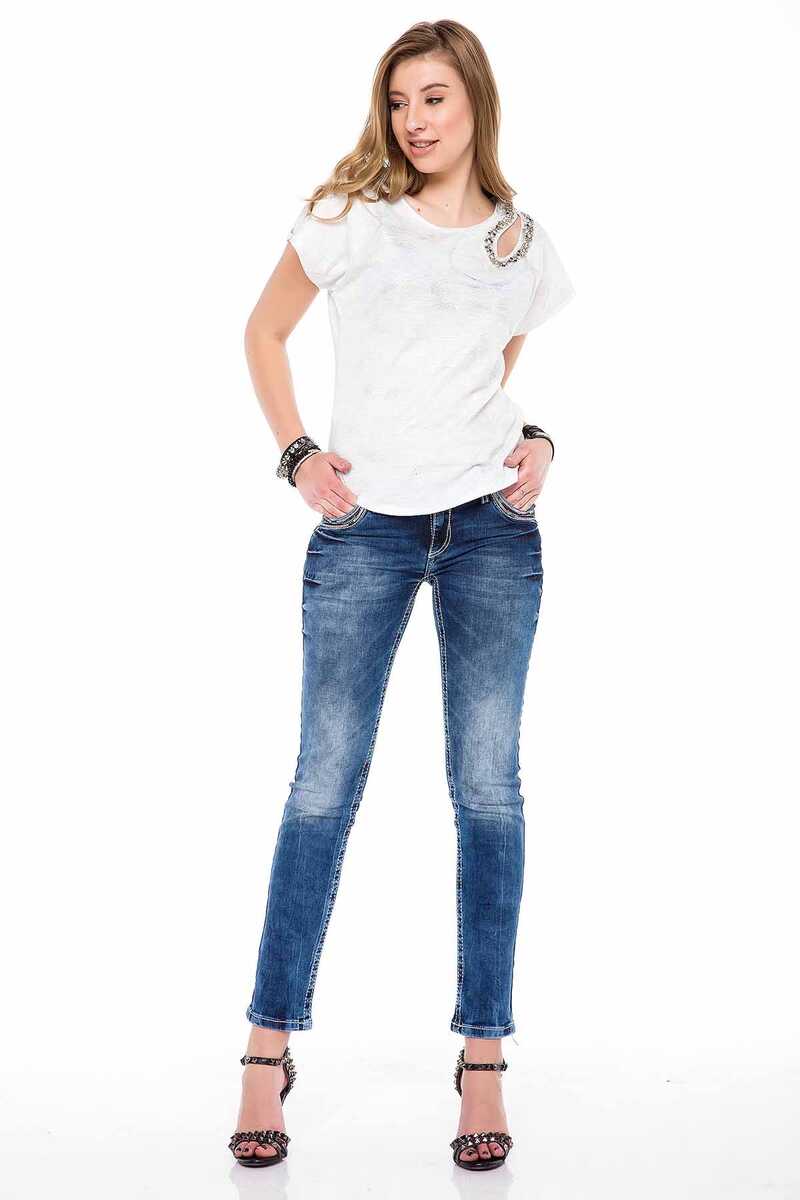 WD352 Women's slim-fit jeans with cool seam designs in a straight fit