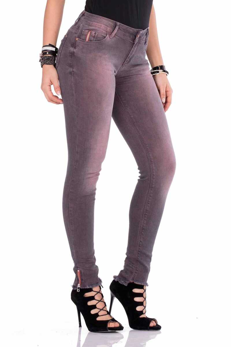 WD355 Women's comfortable jeans in a washed look