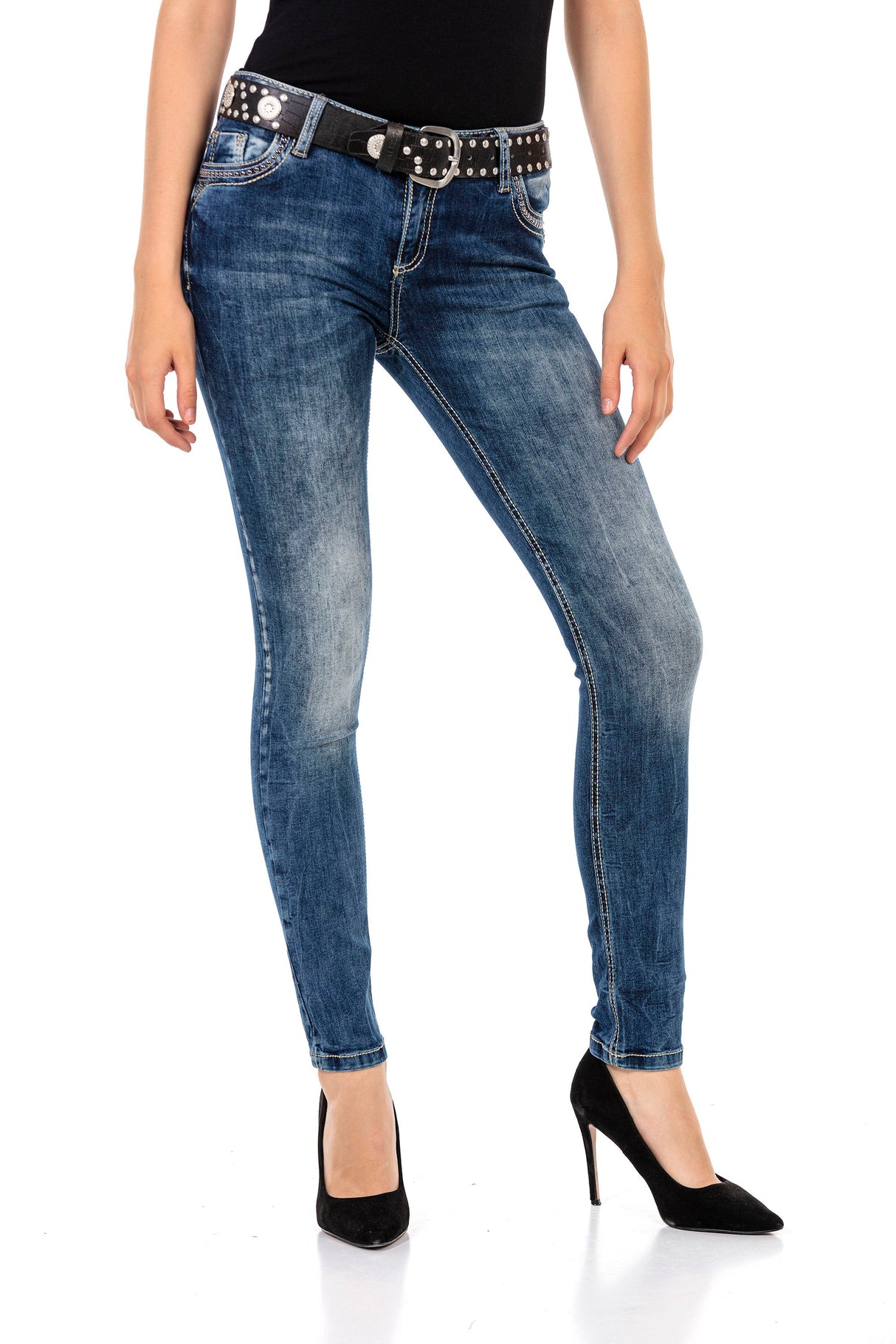 WD427 Women's comfortable jeans with rhinestone trim and brand embroidery
