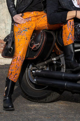 WD445 women's slim-fit jeans with a cool all-over pattern