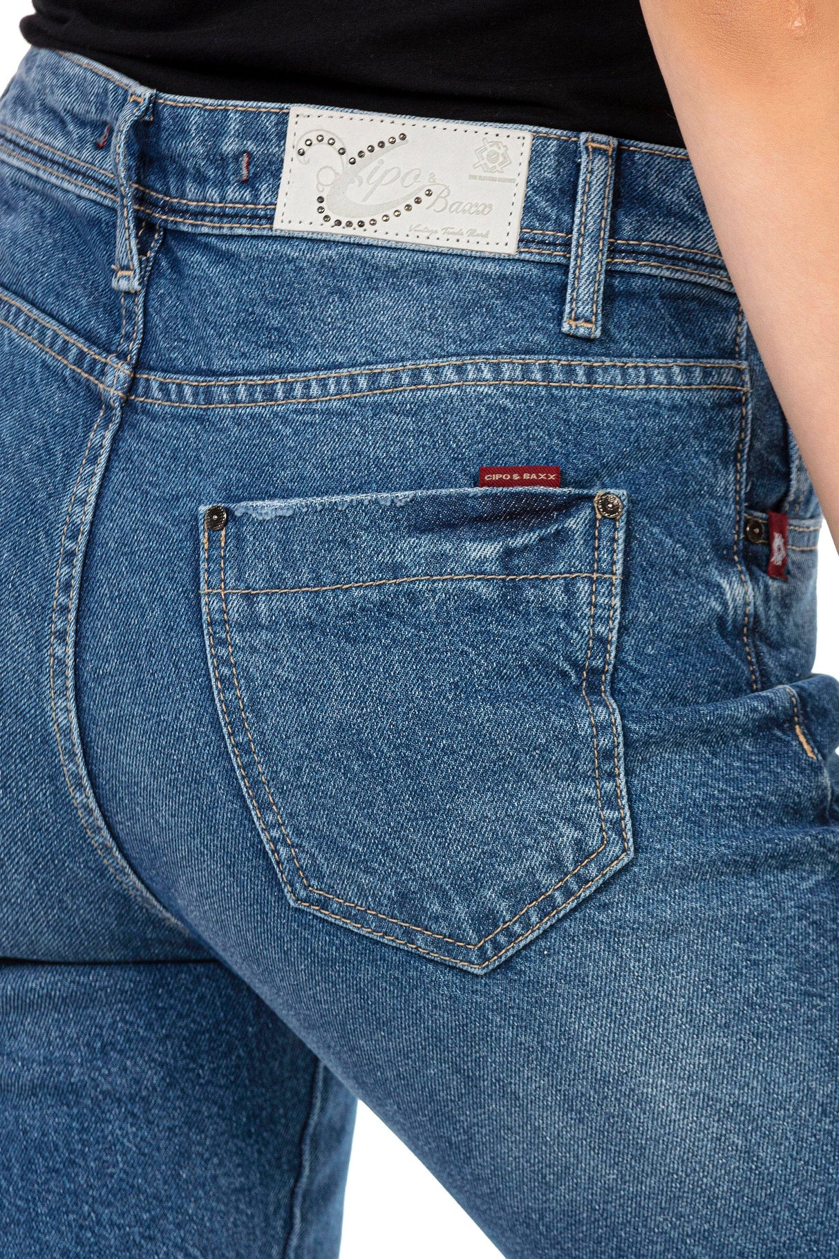 WD449 Women's comfortable jeans with trendy side slit