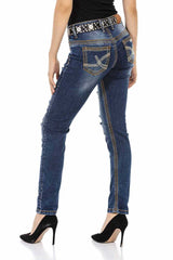 WD457 Women's slim-fit jeans with casual distressed details