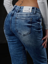 WD459 Women's slim-fit jeans in a modern look