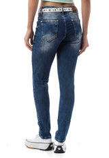WD461 Women's slim-fit jeans in a casual used look