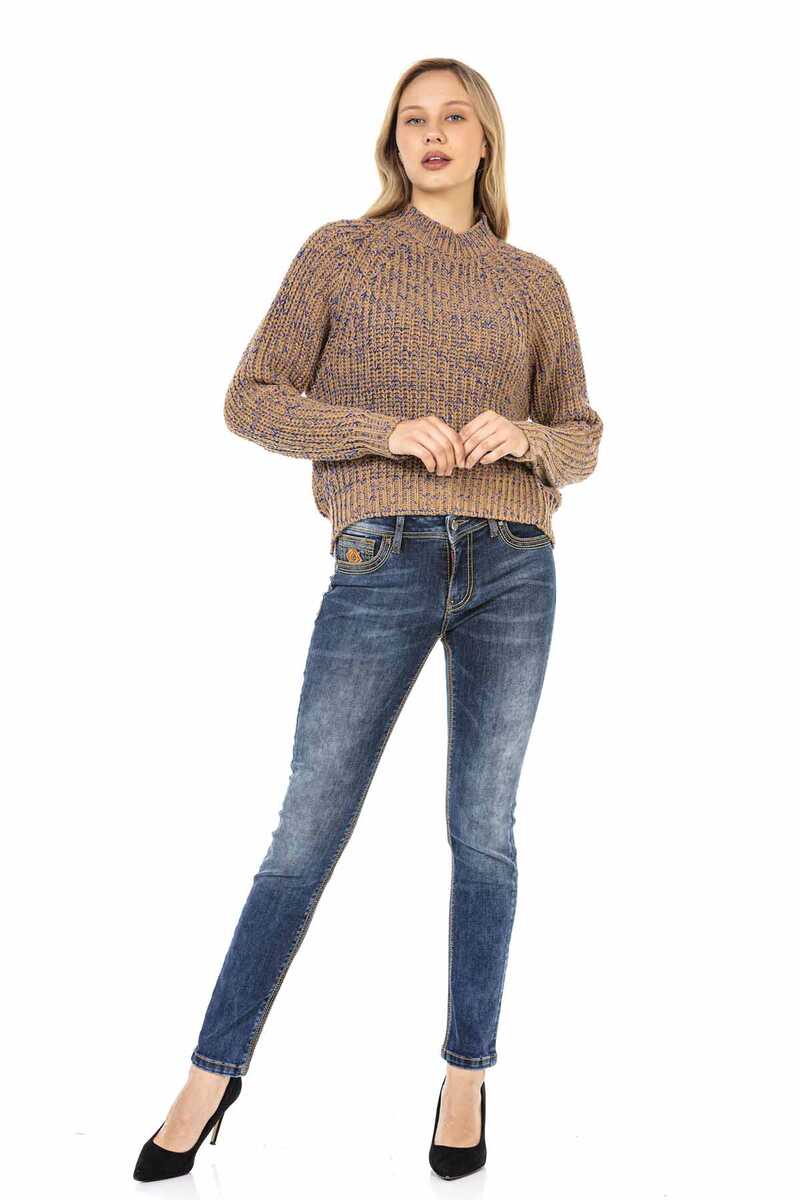 WD462 Women's slim-fit jeans with trendy decorative stitching