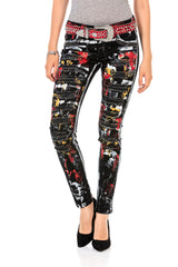 WD463 Women's slim-fit jeans in a trendy hand-painted design