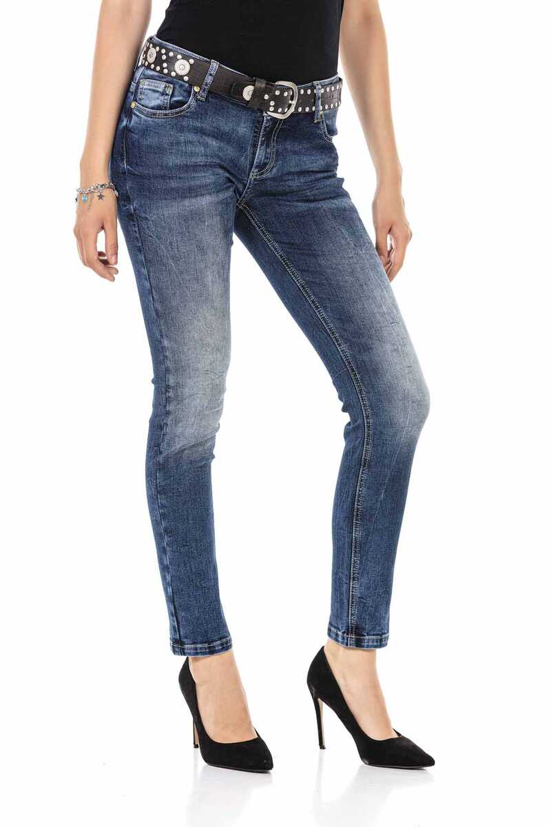 WD471 Women's slim-fit jeans in a classic 5-pocket design