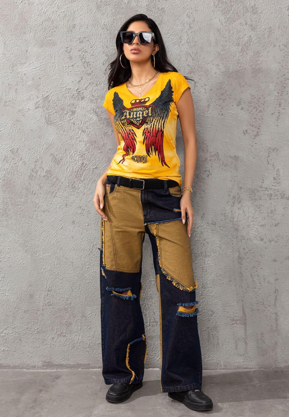 WD527 women's jeans in a punk look