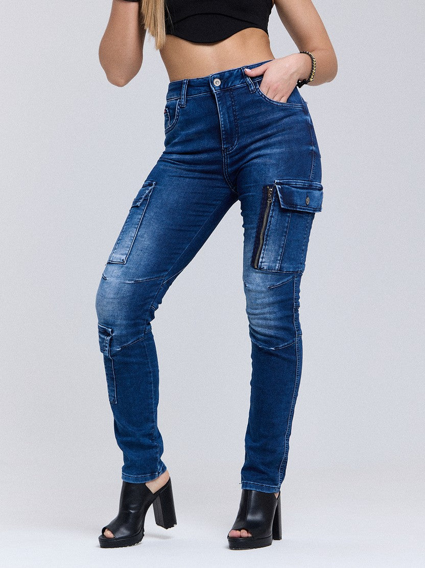 WD531 Slim Fit Women's Jeans with Cargo Pockets