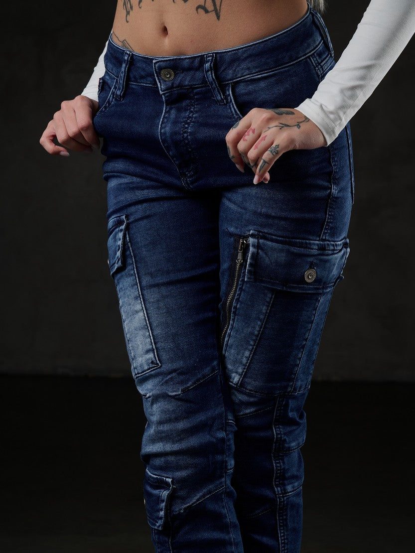 WD531 Slim Fit Women's Jeans with Cargo Pockets