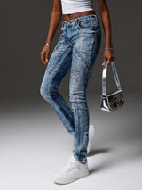 WD539 Women's Slim-Fit Jeans – Stylish design and perfect comfort
