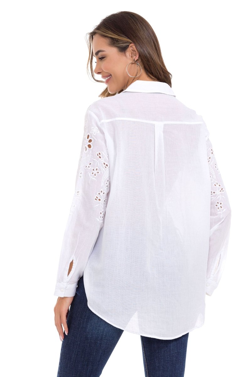 WH131 Women's shirt with stylish cut-outs