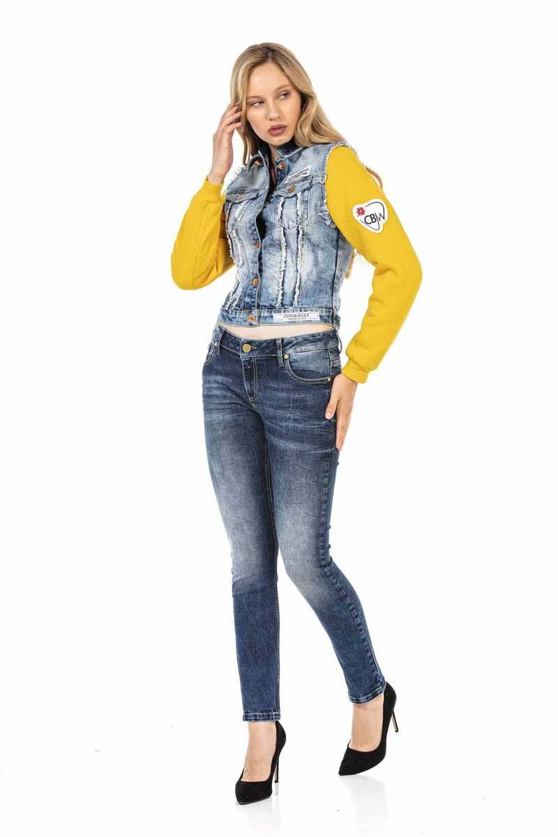 WJ192 Women's denim jacket in a sporty look