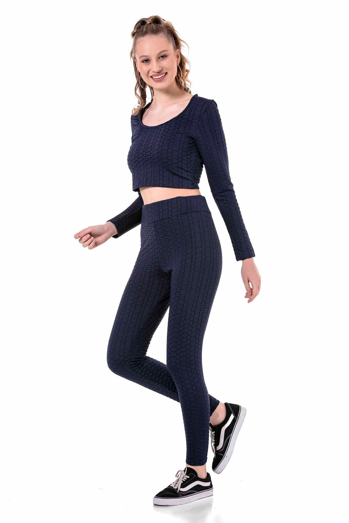 WLR142 Women's Jogging Suit