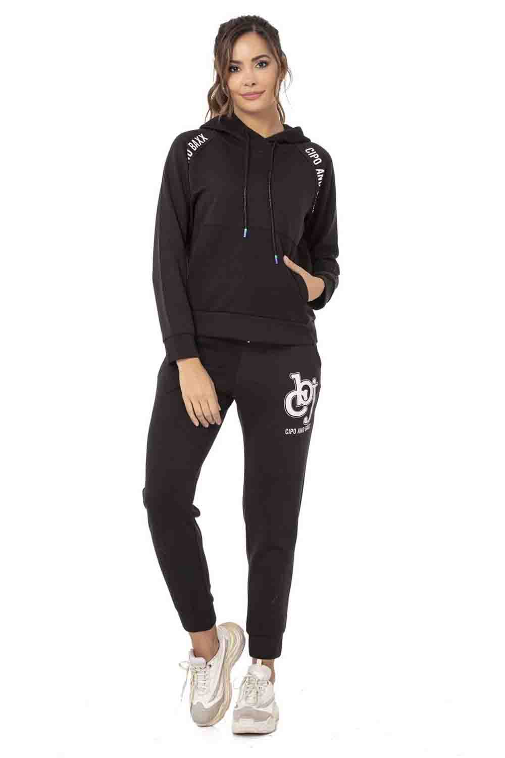 WLR147 Women's Jogging Suit