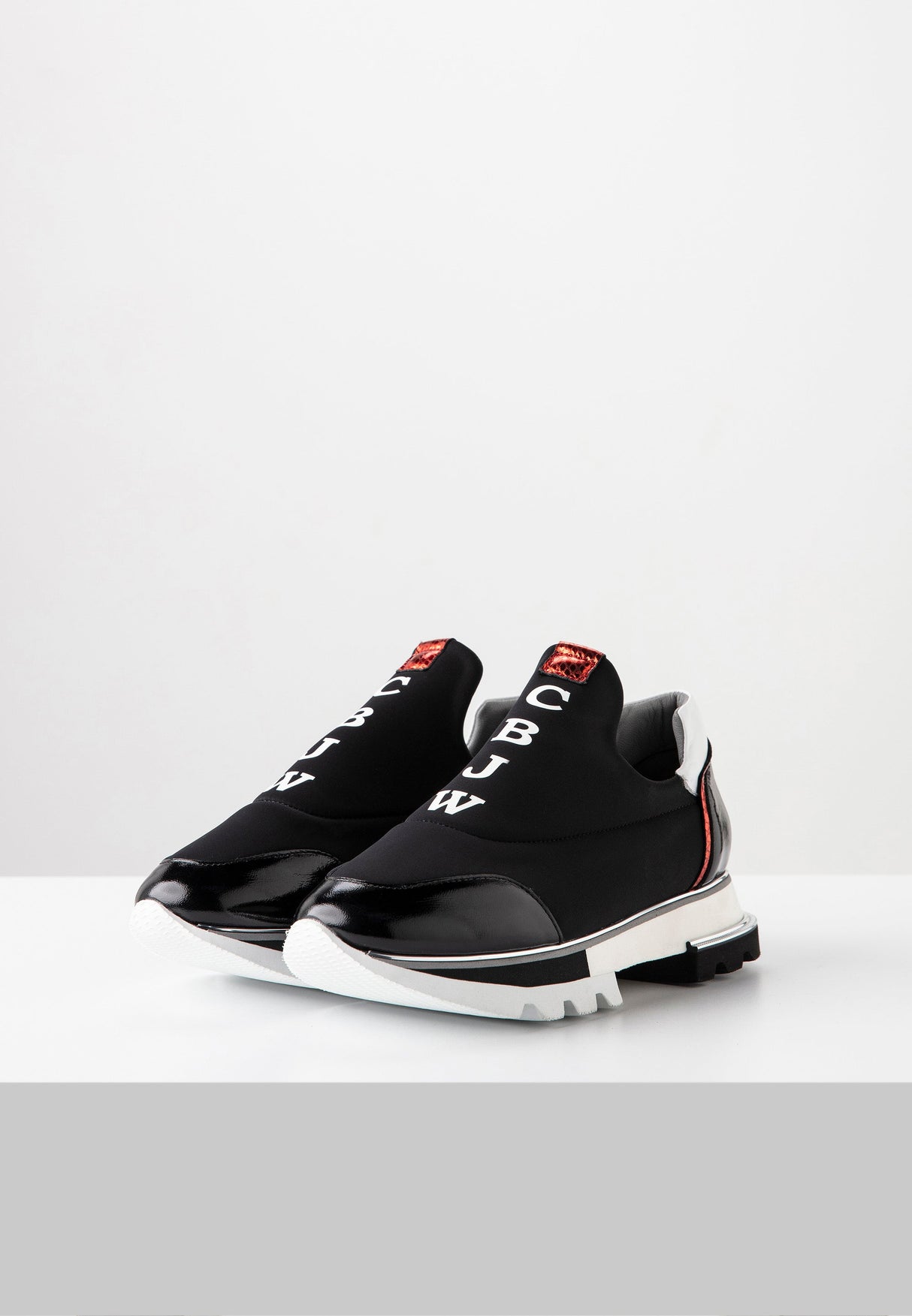 WS104 WOMEN'S SHOES