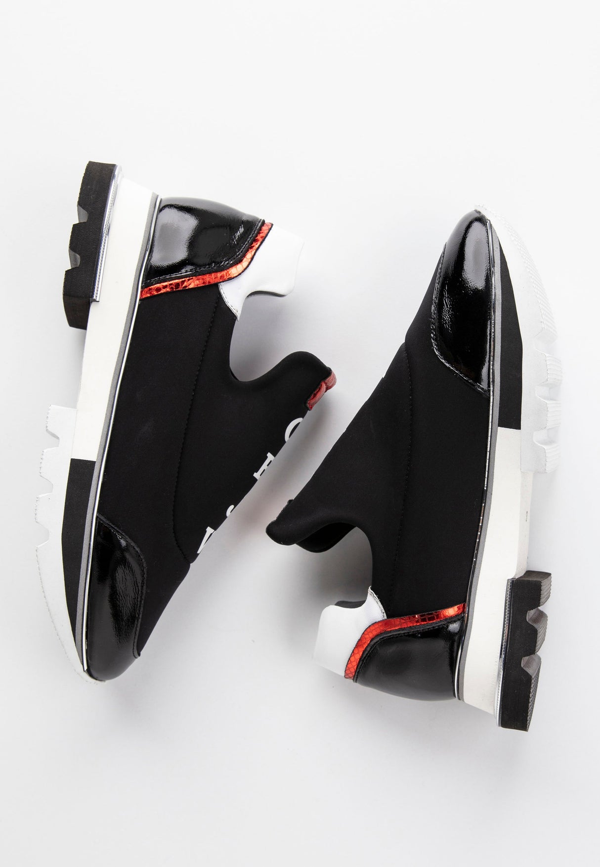 WS104 WOMEN'S SHOES