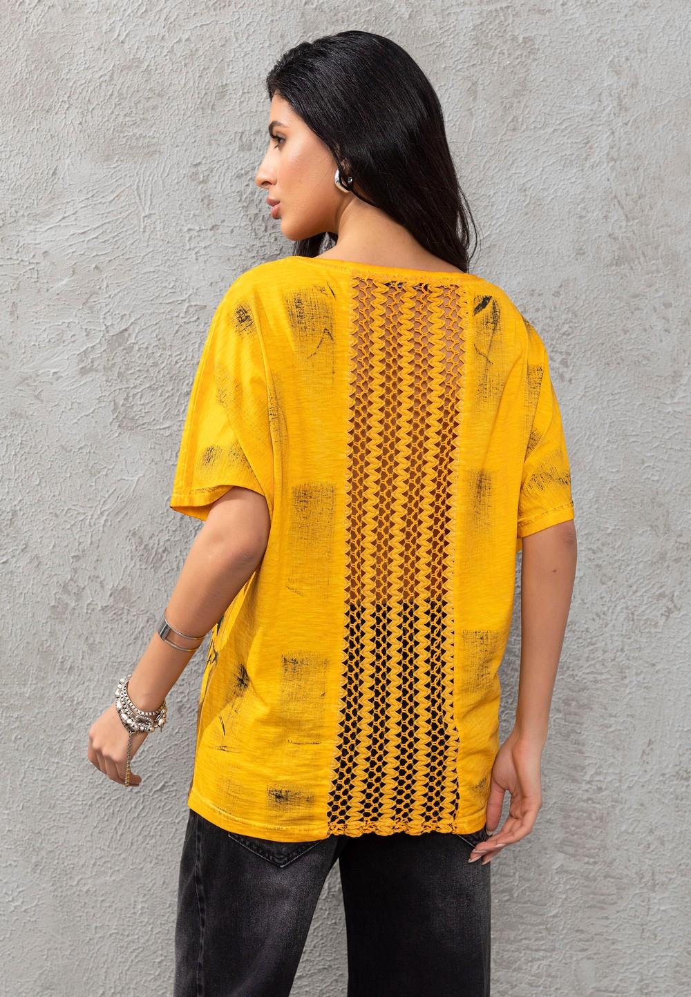 WT377 Women's T-shirt with large print