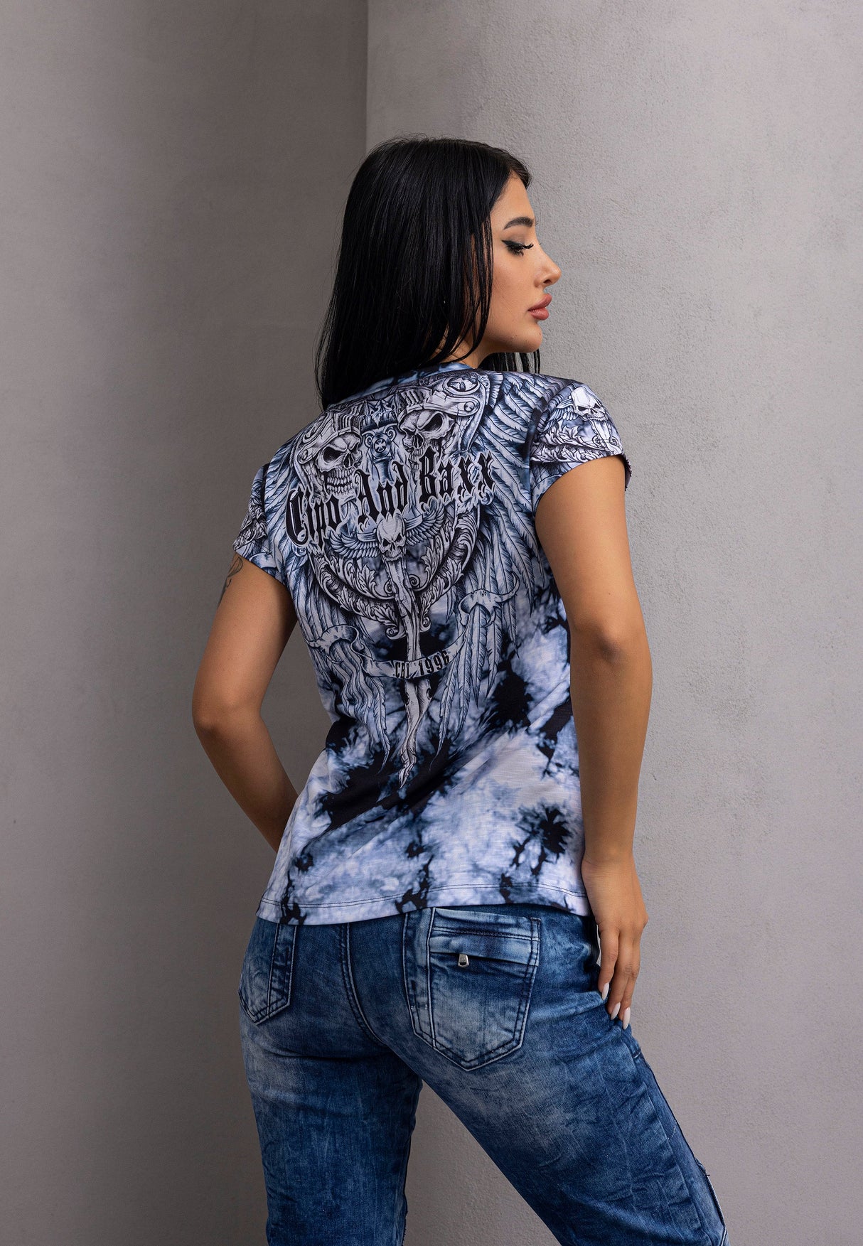 WT384 Women's T-Shirt – Modern design with digital print