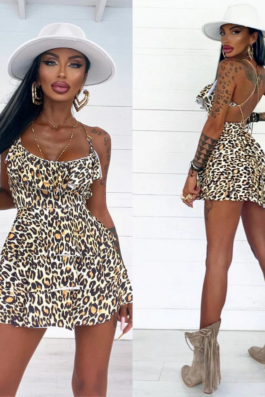 WY172 short flounced dress in leopard print with chain straps